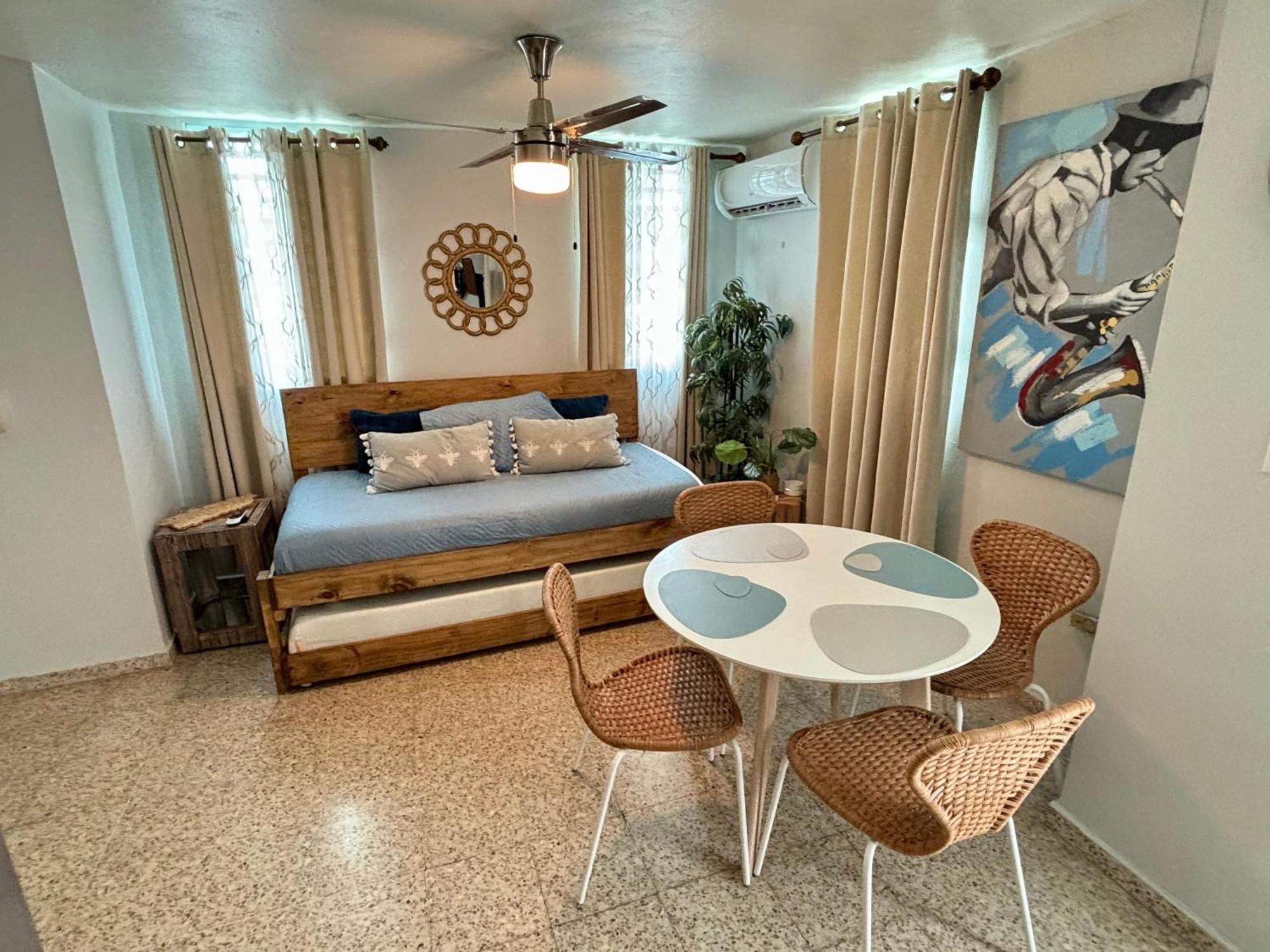 Bee Inn Puerto Rico Charming Urban Apartment In ซานฮวน ภายนอก รูปภาพ